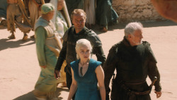 extant_GameOfThrones_3x03-WalkOfPunishment_2945