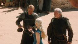 extant_GameOfThrones_3x03-WalkOfPunishment_2953