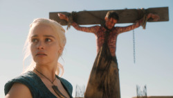extant_GameOfThrones_3x03-WalkOfPunishment_2954