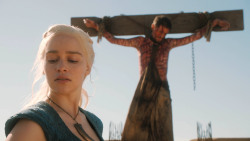 extant_GameOfThrones_3x03-WalkOfPunishment_2955