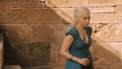 extant_GameOfThrones_3x03-WalkOfPunishment_3005