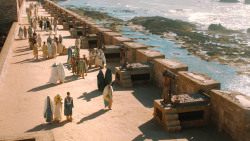 extant_GameOfThrones_3x03-WalkOfPunishment_3022