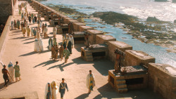 extant_GameOfThrones_3x03-WalkOfPunishment_3028
