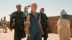 extant_GameOfThrones_3x03-WalkOfPunishment_3029