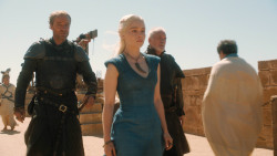 extant_GameOfThrones_3x03-WalkOfPunishment_3031