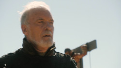 extant_GameOfThrones_3x03-WalkOfPunishment_3034