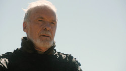 extant_GameOfThrones_3x03-WalkOfPunishment_3036