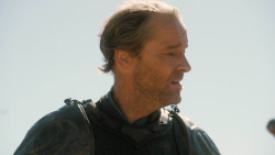 extant_GameOfThrones_3x03-WalkOfPunishment_3039