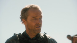 extant_GameOfThrones_3x03-WalkOfPunishment_3040