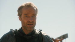 extant_GameOfThrones_3x03-WalkOfPunishment_3044