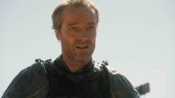 extant_GameOfThrones_3x03-WalkOfPunishment_3045