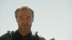 extant_GameOfThrones_3x03-WalkOfPunishment_3047