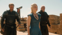 extant_GameOfThrones_3x03-WalkOfPunishment_3050