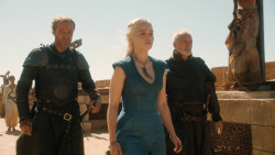 extant_GameOfThrones_3x03-WalkOfPunishment_3053