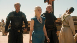 extant_GameOfThrones_3x03-WalkOfPunishment_3056