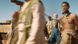 extant_GameOfThrones_3x03-WalkOfPunishment_3059