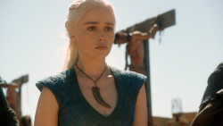 extant_GameOfThrones_3x03-WalkOfPunishment_3081