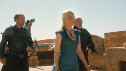 extant_GameOfThrones_3x03-WalkOfPunishment_3098