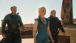 extant_GameOfThrones_3x03-WalkOfPunishment_3100