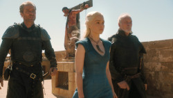 extant_GameOfThrones_3x03-WalkOfPunishment_3106