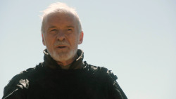 extant_GameOfThrones_3x03-WalkOfPunishment_3112