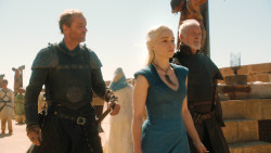 extant_GameOfThrones_3x03-WalkOfPunishment_3136