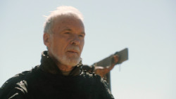 extant_GameOfThrones_3x03-WalkOfPunishment_3143