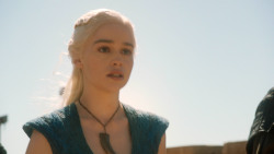 extant_GameOfThrones_3x03-WalkOfPunishment_3157