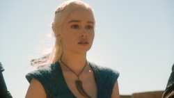 extant_GameOfThrones_3x03-WalkOfPunishment_3158
