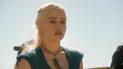 extant_GameOfThrones_3x03-WalkOfPunishment_3159