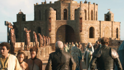 extant_GameOfThrones_3x03-WalkOfPunishment_3169