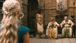 extant_GameOfThrones_3x03-WalkOfPunishment_3197