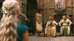 extant_GameOfThrones_3x03-WalkOfPunishment_3198