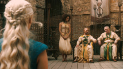 extant_GameOfThrones_3x03-WalkOfPunishment_3201