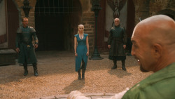extant_GameOfThrones_3x03-WalkOfPunishment_3212