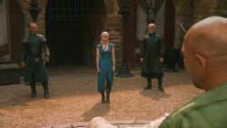 extant_GameOfThrones_3x03-WalkOfPunishment_3214