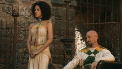extant_GameOfThrones_3x03-WalkOfPunishment_3261
