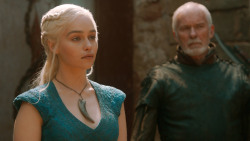 extant_GameOfThrones_3x03-WalkOfPunishment_3354