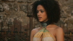 extant_GameOfThrones_3x03-WalkOfPunishment_3371