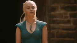 extant_GameOfThrones_3x03-WalkOfPunishment_3389