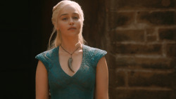 extant_GameOfThrones_3x03-WalkOfPunishment_3390