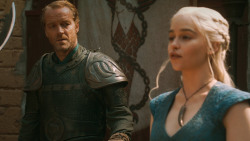 extant_GameOfThrones_3x03-WalkOfPunishment_3394