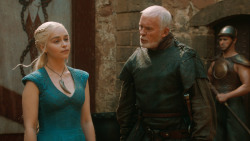 extant_GameOfThrones_3x03-WalkOfPunishment_3405