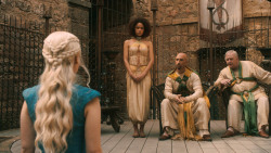 extant_GameOfThrones_3x03-WalkOfPunishment_3427