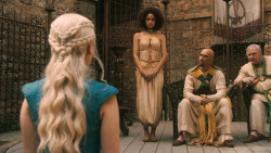 extant_GameOfThrones_3x03-WalkOfPunishment_3429