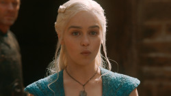 extant_GameOfThrones_3x03-WalkOfPunishment_3435