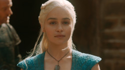 extant_GameOfThrones_3x03-WalkOfPunishment_3497