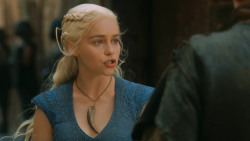 extant_GameOfThrones_3x03-WalkOfPunishment_3530