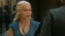 extant_GameOfThrones_3x03-WalkOfPunishment_3531