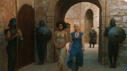 extant_GameOfThrones_3x03-WalkOfPunishment_3555